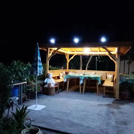 Guest Kotvаta بيت ضيافة 2*